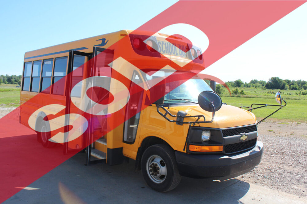 2013 Chevy Blue Bird Girardin 29 Passenger - 2601