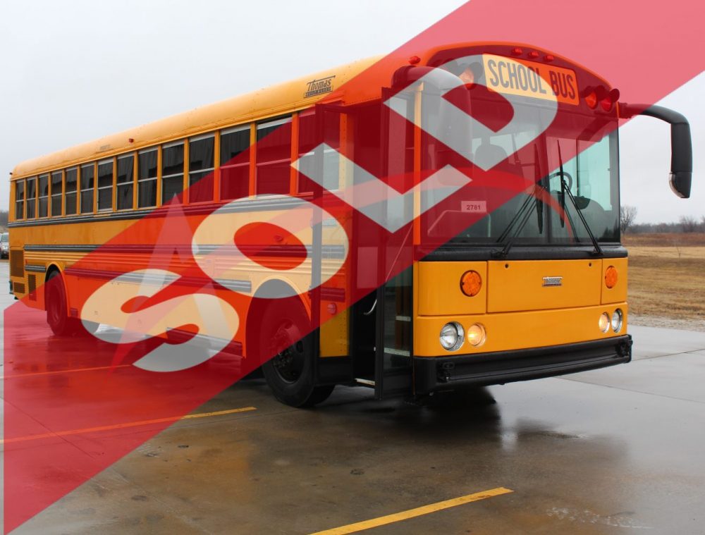 2017 Thomas Saf-T-Liner HDX 84 Passenger - 2779