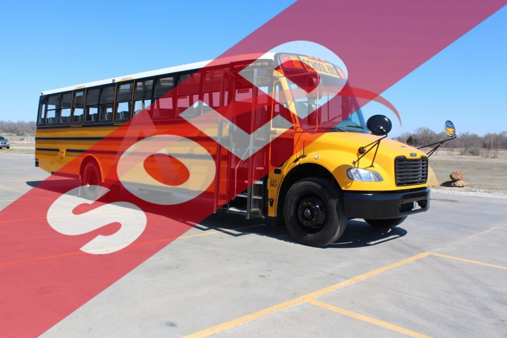 2015 Thomas Saf-T-Liner C2 71 Passenger - 2886