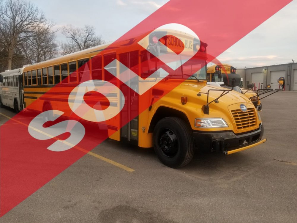 2017 Blue Bird Vision 71 Passenger - GM12