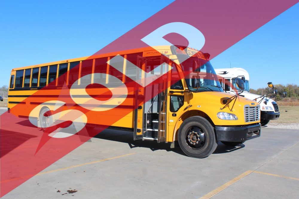 2018 Thomas Saf-T-Liner C2 77 Passenger - 2994