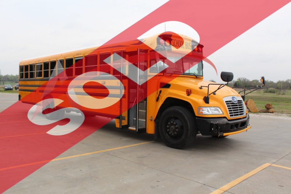 2017 Blue Bird Vision 71 Passenger - 3052
