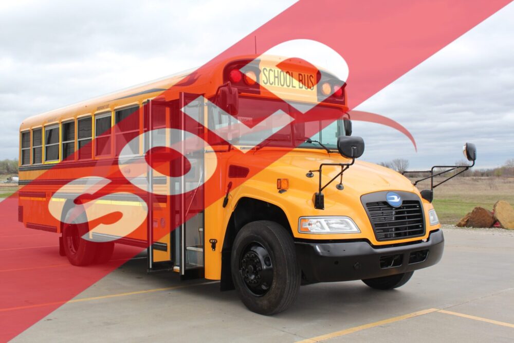 2016 Blue Bird Vision 42 Passenger - 3054