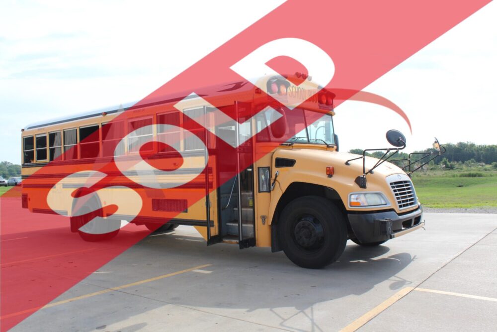 2010 Blue Bird Vision 32 Passenger - 3076