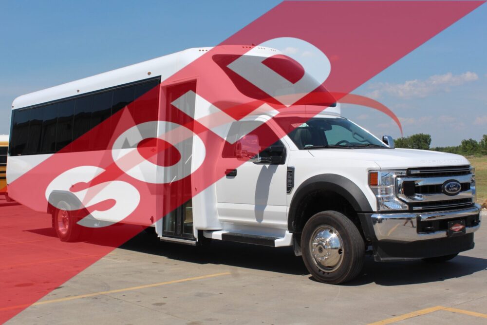 2022 American VIP Elite 36 Passenger - 3550