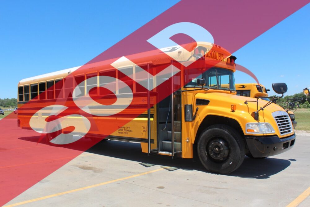 2013 Blue Bird Vision 71 Passenger - 3083