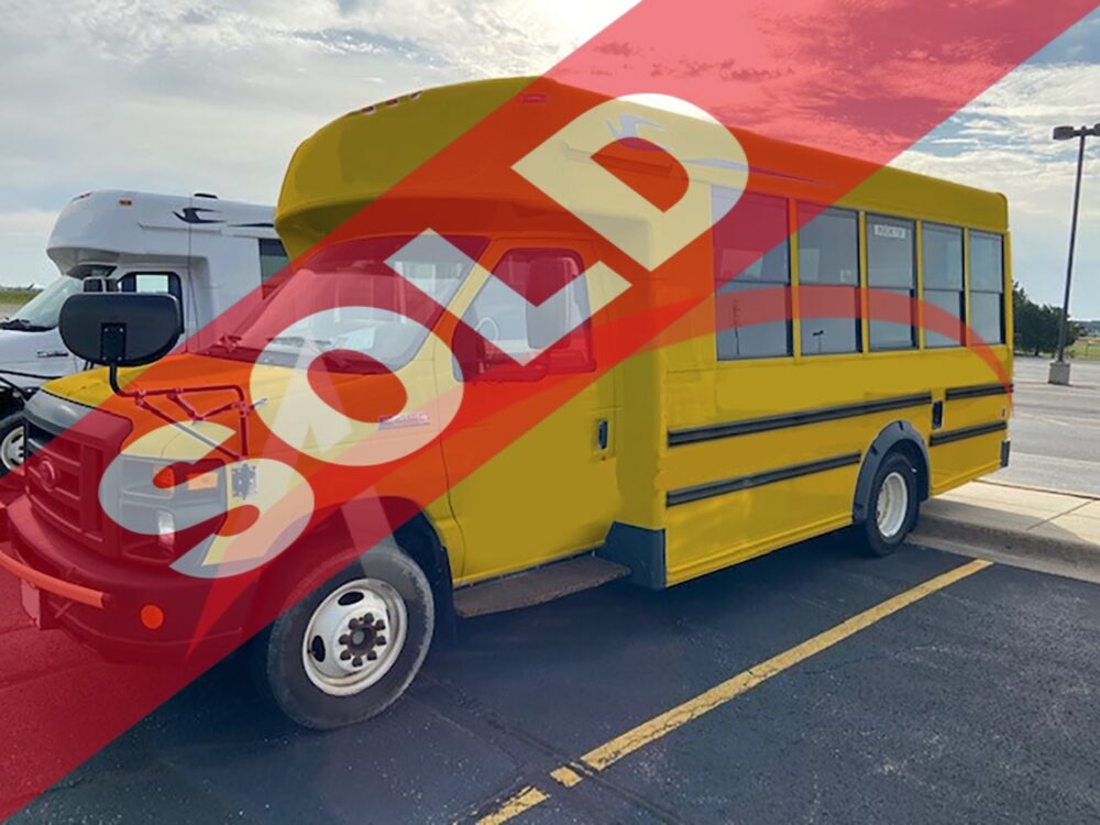 2016 Ford Micro-Bird 14 Passenger - 3182-2