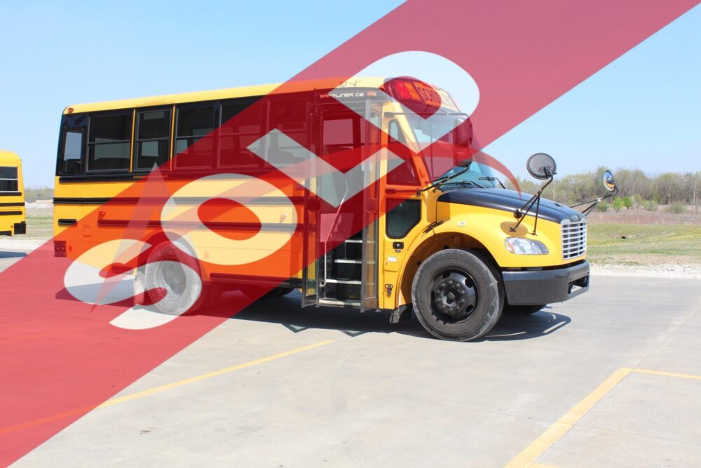 2015 Thomas Saf-T-Liner C2 35 Passenger - 3266