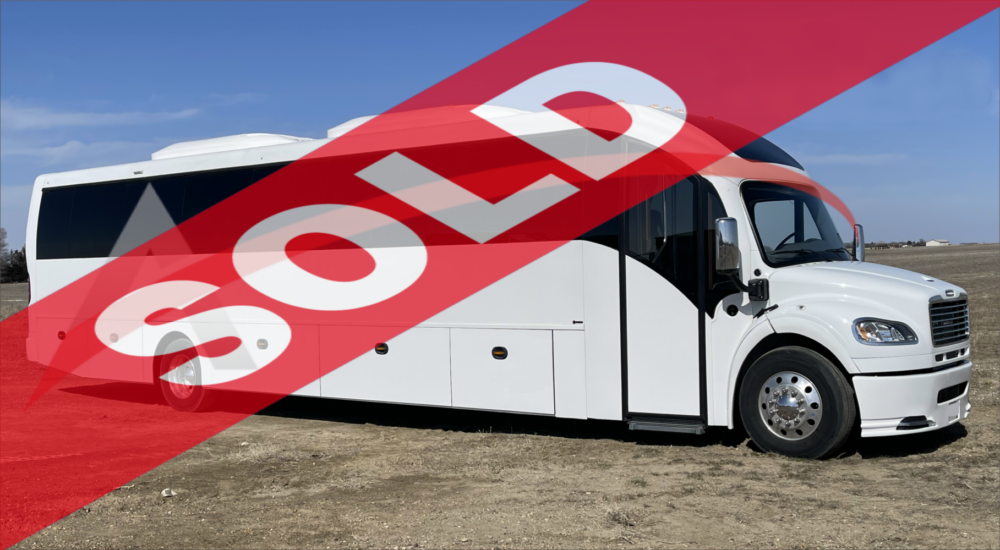 2021 American Dreamliner 57 Passenger - 3651