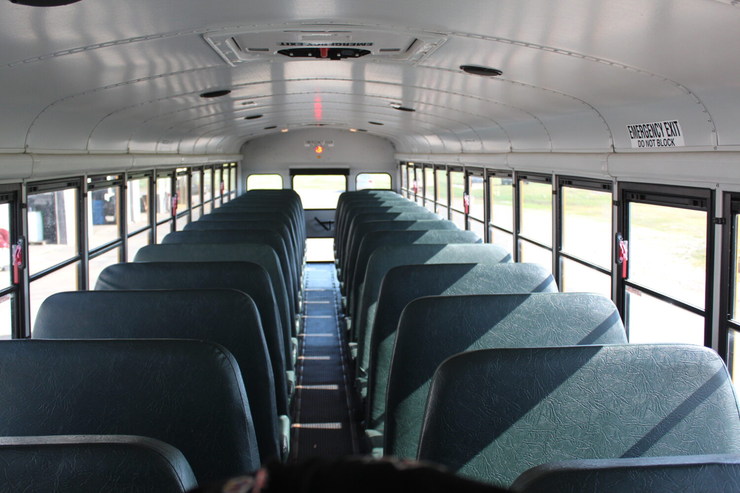 2017 Thomas Saf-T-Liner EFX 83 Passenger - 3672