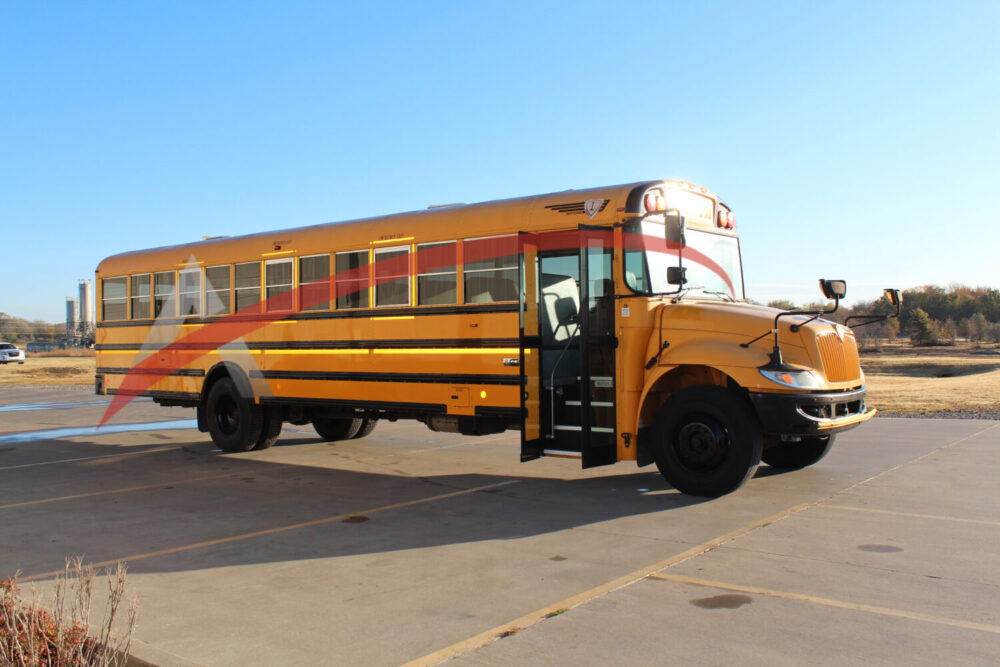 2017 International CE 72 Passenger - 3696