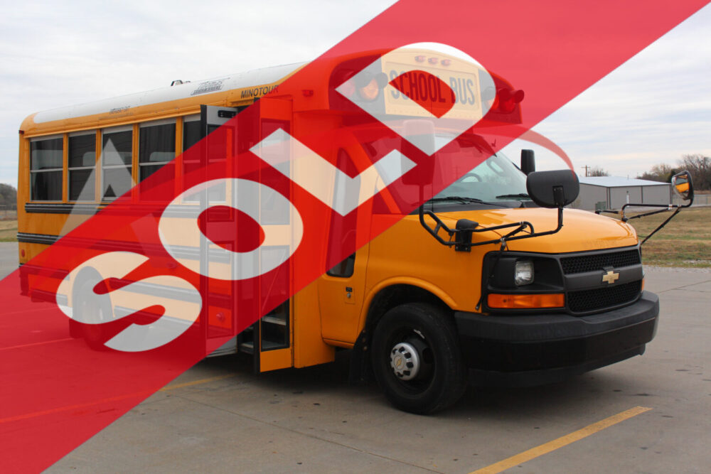 2018 GMC Thomas Minotour 20 Passenger (29 max) - 3730