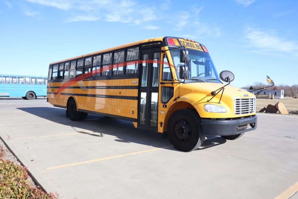 2018 Thomas Saf-T-Liner C2 71 Passenger - 3982