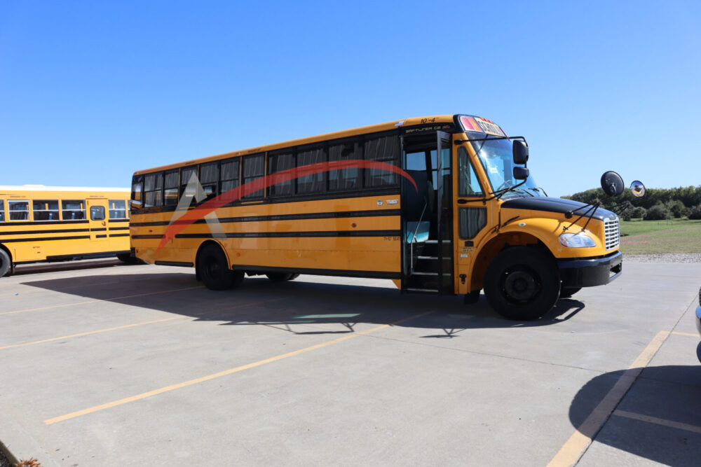 2017 Thomas Saf-T-Liner C2 71 Passenger - 4031