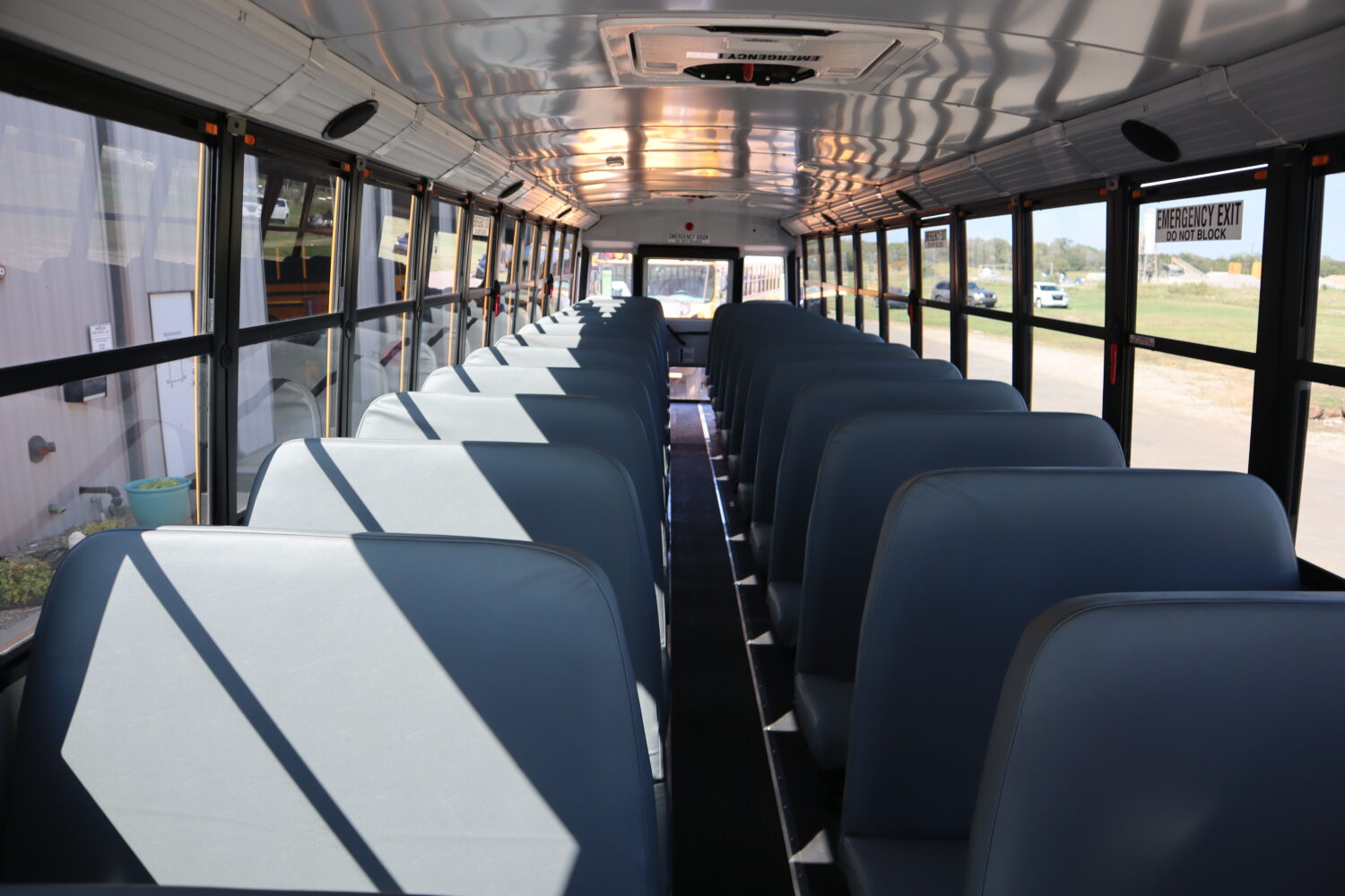 2018 Thomas Saf-T-Liner C2 77 Passenger - 3984