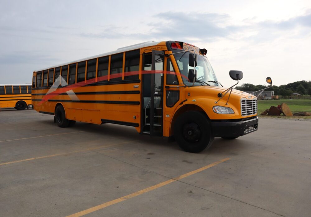 2020 Thomas Saf-T-Liner C2 77 Passenger - 4103