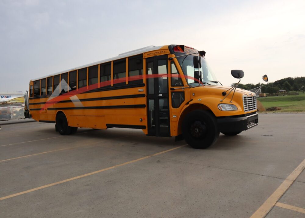 2020 Thomas Saf-T-Liner C2 77 Passenger - 4105