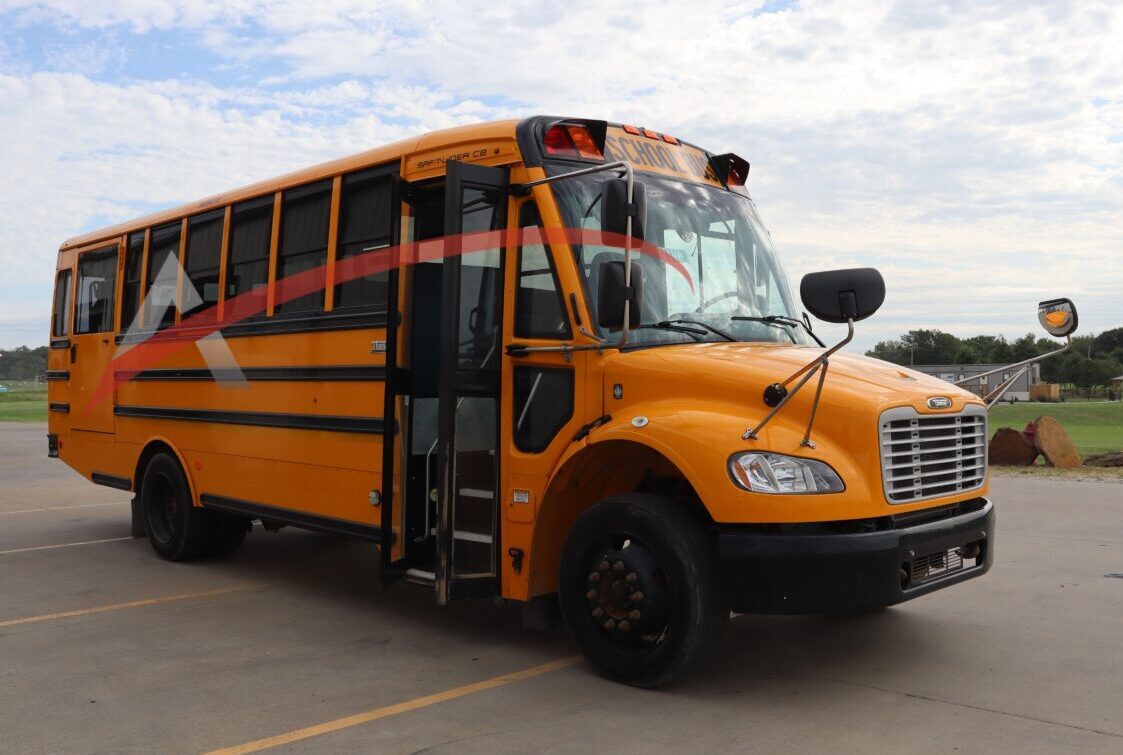 2022 Thomas Saf-T-Liner C2 20 Passenger + 2 Wheelchair Station - 4313