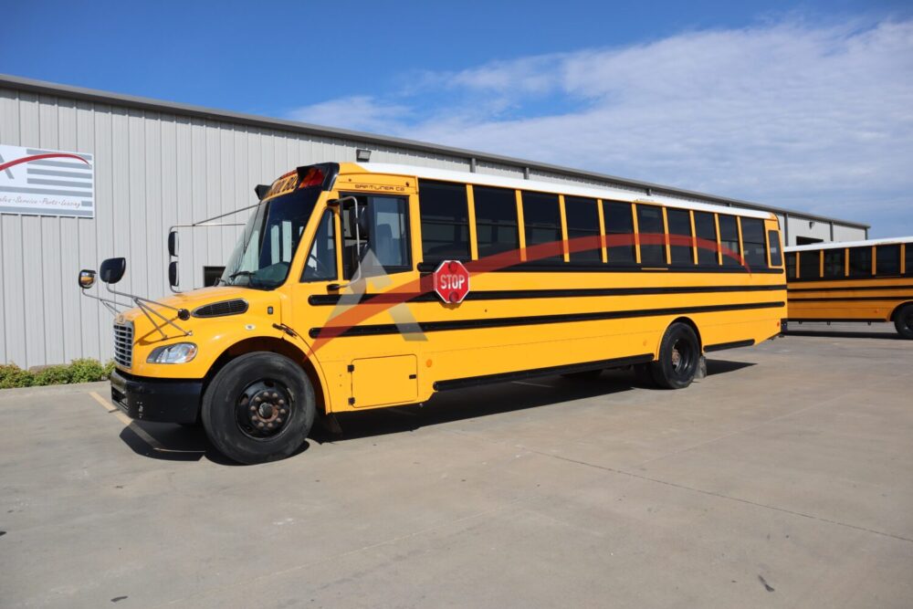 2020 Thomas Saf-T-Liner C2 71 Passenger - 4161