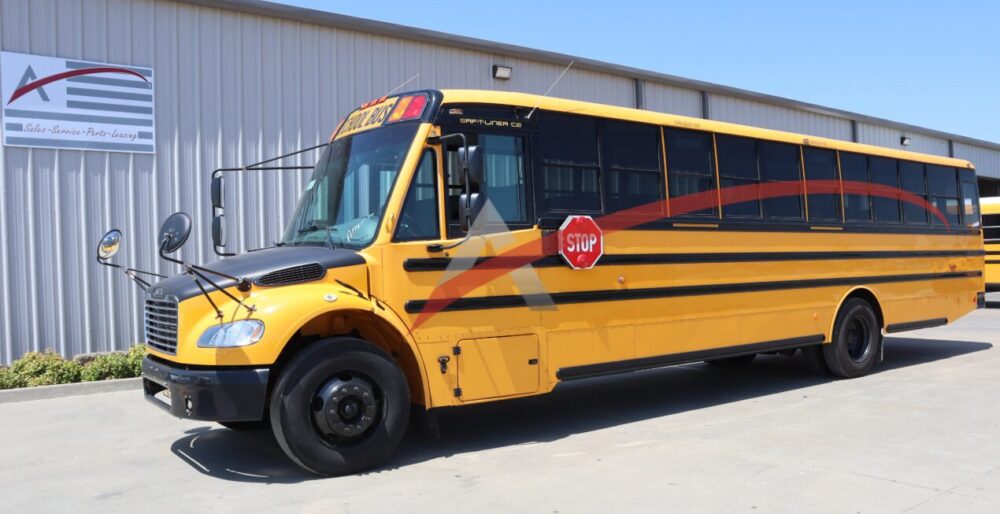 2018 Thomas Saf-T-Liner C2 71 Passenger - 4281