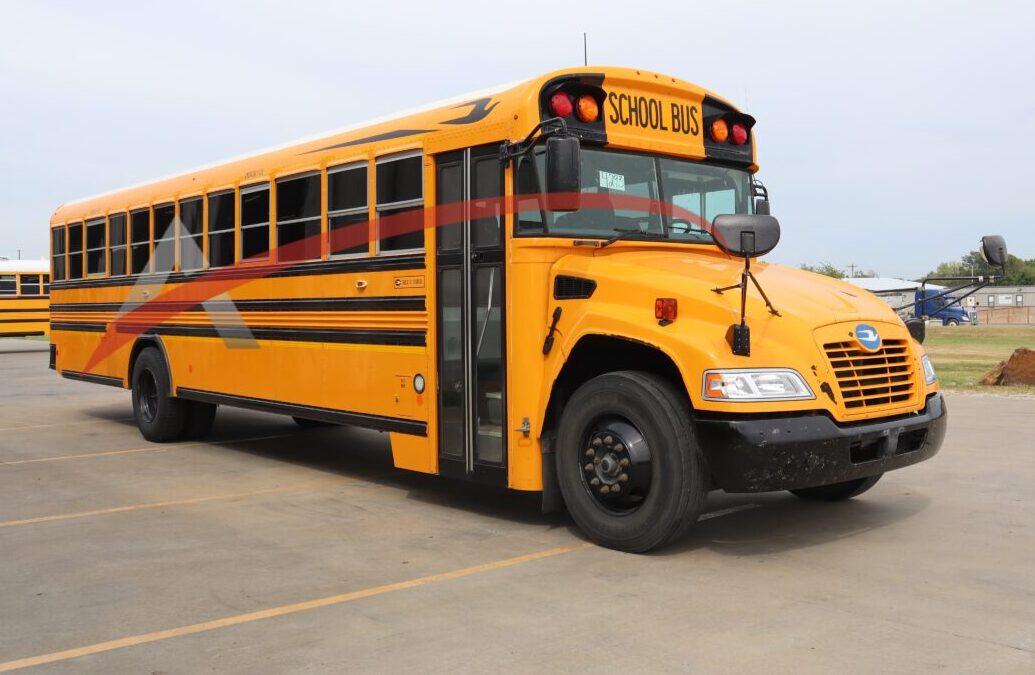 2015 Blue Bird Vision 71 Passenger - 4293