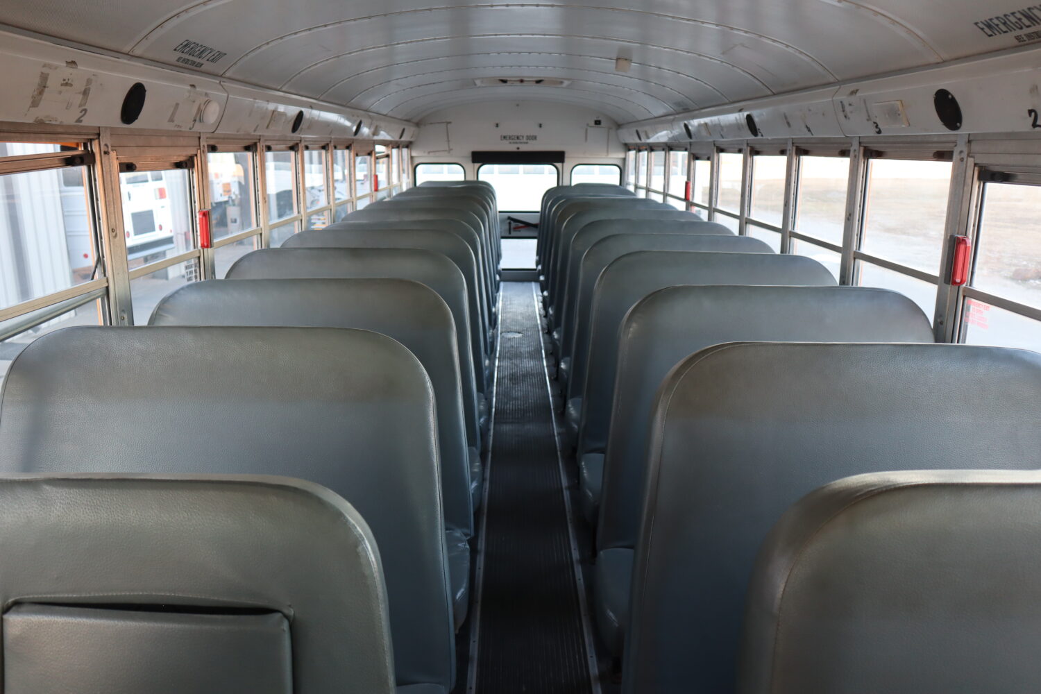 2016 Blue Bird Vision 77 Passenger - 4345