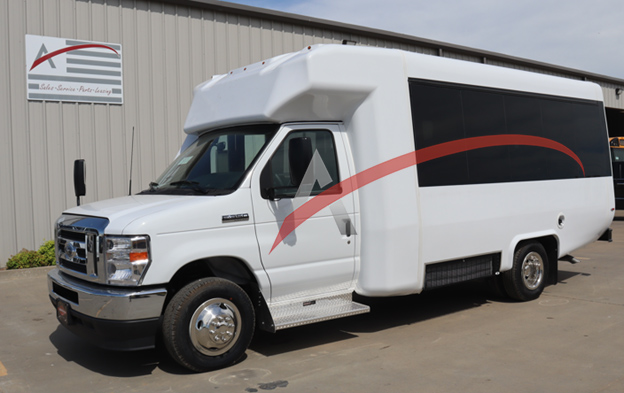 2025 American VIP PRO 14 Passenger+Rear Luggage - 4336