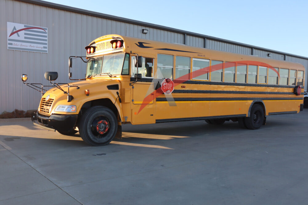 2016 Blue Bird Vision 77 Passenger - 4342