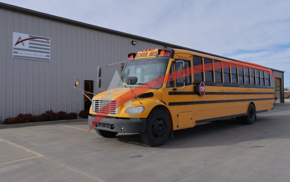 2023 Thomas Saf-T-Liner C2 77 Passenger - 4368