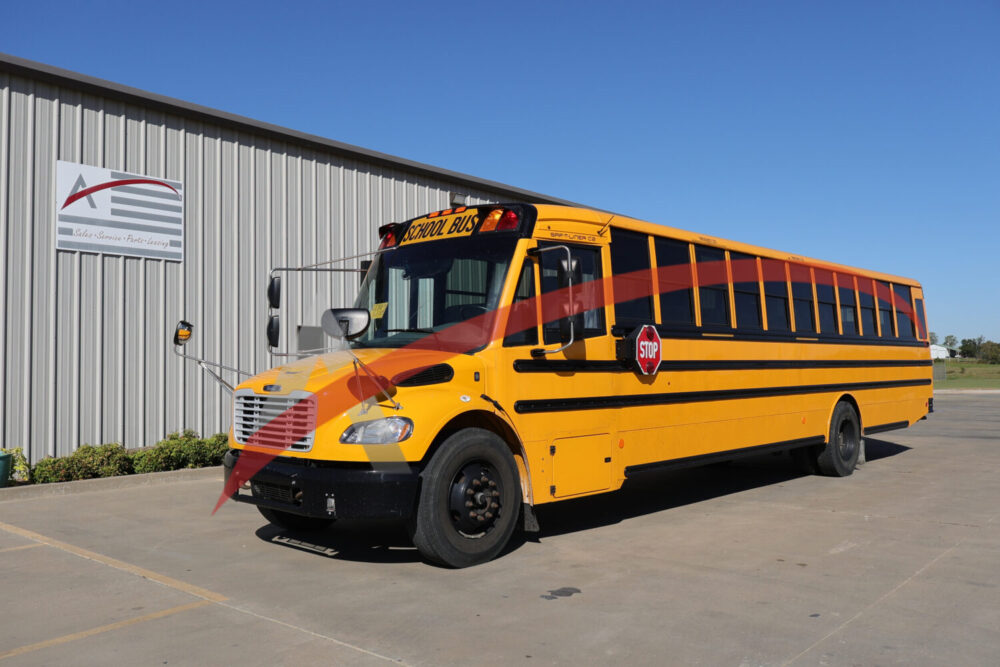 2022 Thomas Saf-T-Liner C2 77 Passenger - 4392