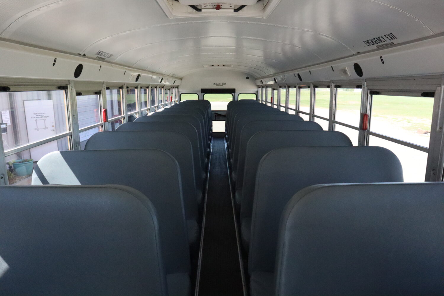 2017 Blue Bird Vision 71 Passenger - 4441