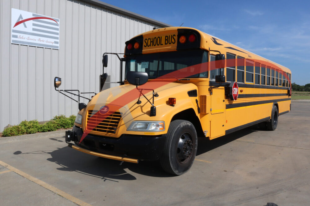 2017 Blue Bird Vision 71 Passenger - 4453