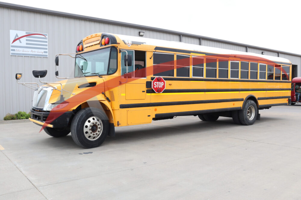 2017 International CE 72 Passenger - 4476