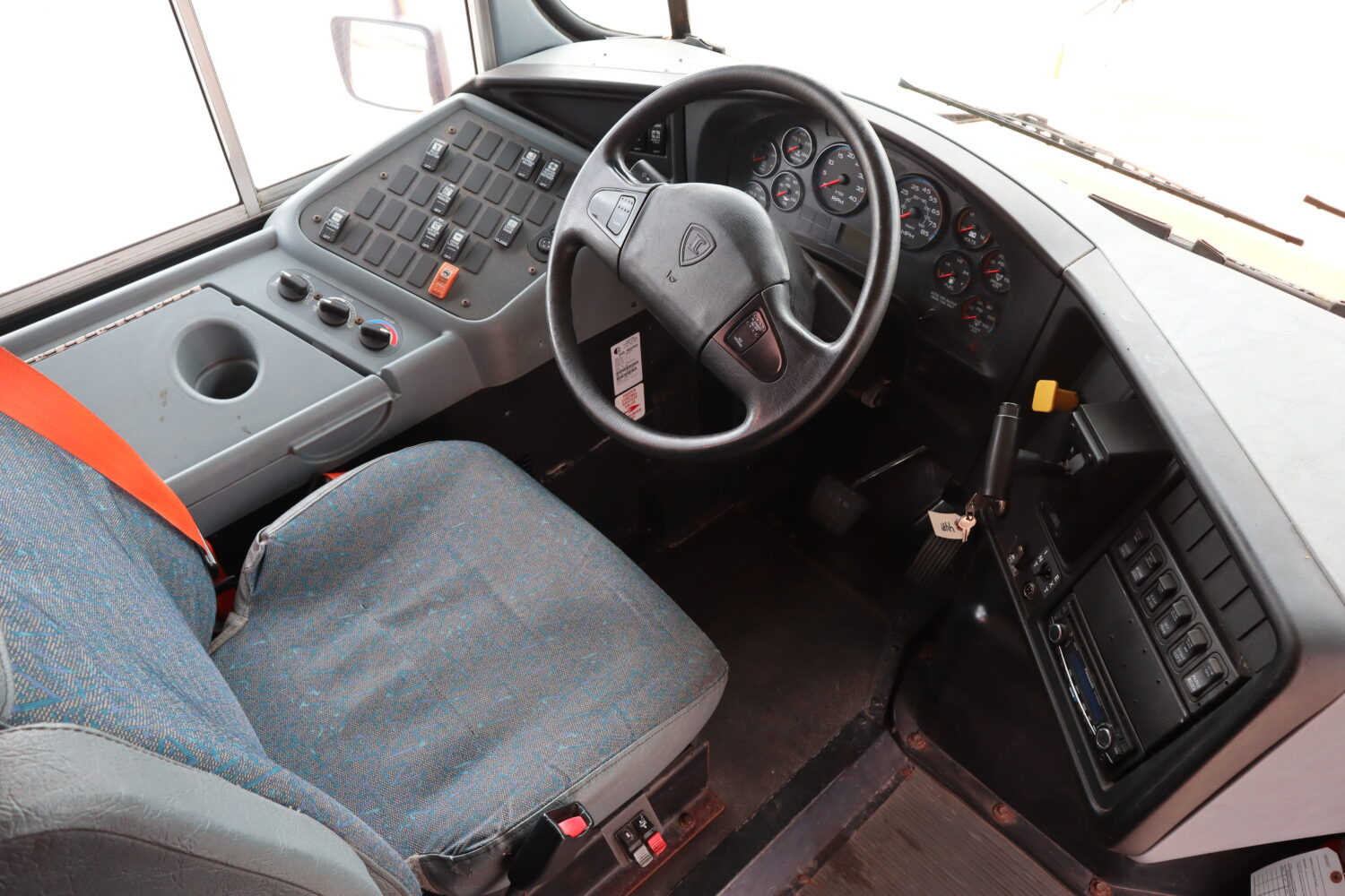 2017 International CE 72 Passenger - 4481