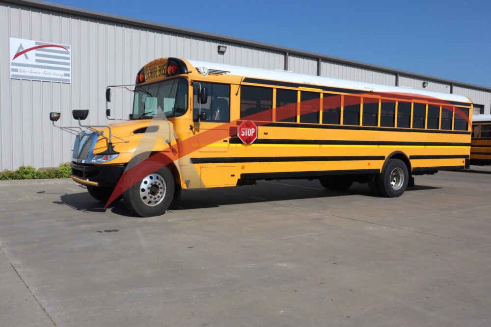 2018 International CE 72 Passenger - 4484