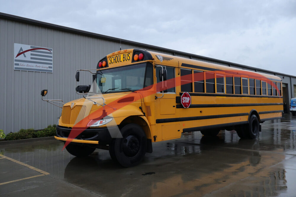 2019 International CE 77 Passenger - 4576