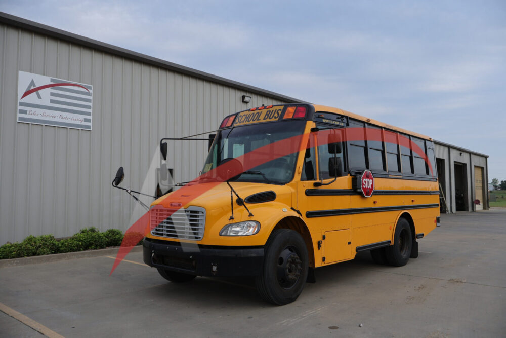 2019 Thomas Saf-T-Liner C2 35 Passenger - 4599