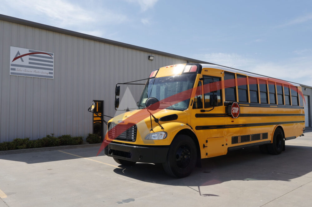 2014 Thomas Saf-T-Liner C2 53 Size