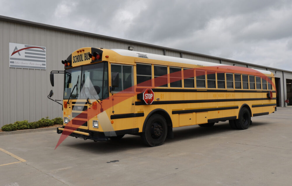2012 Thomas FE 83 Passenger